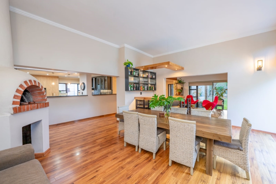 5 Bedroom Property for Sale in Eversdal Western Cape